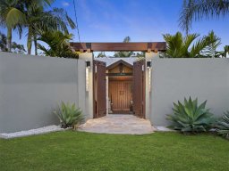 contemporary-double-door-entries-59