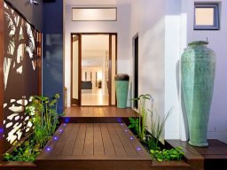 contemporary-pivot-door-and-sidelight-entries-72