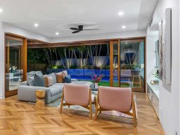 2-sliding-doors-179