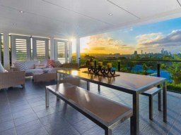 plantation-shutters-100