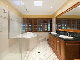 plantation-shutters-80